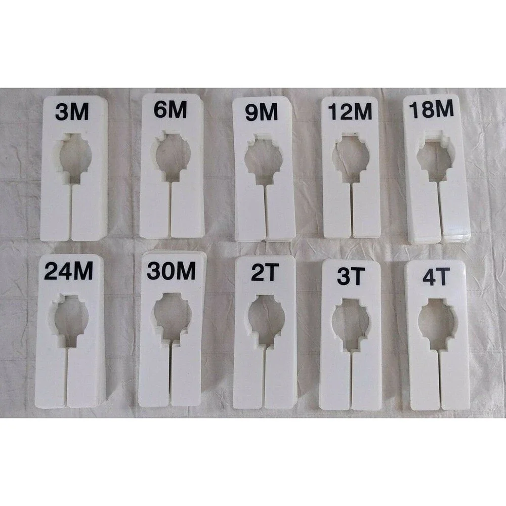 Infant / Toddler Clothing Rack Size Dividers Set Rectangular Hanger Retail Store